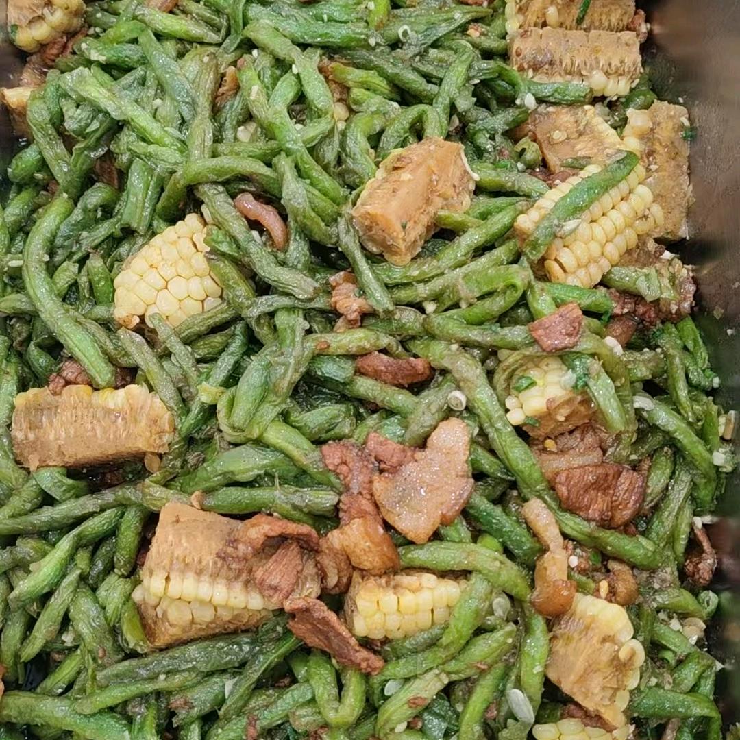 食堂大锅菜