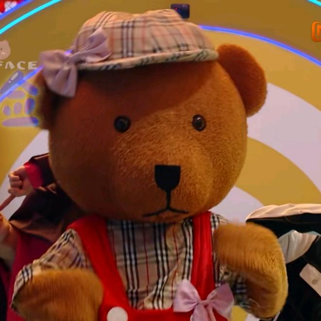 阔耐的悦锅锅💋