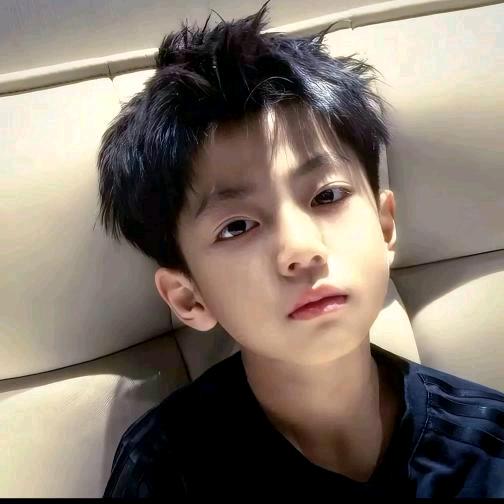 丘一山.•᷄ࡇ•᷅