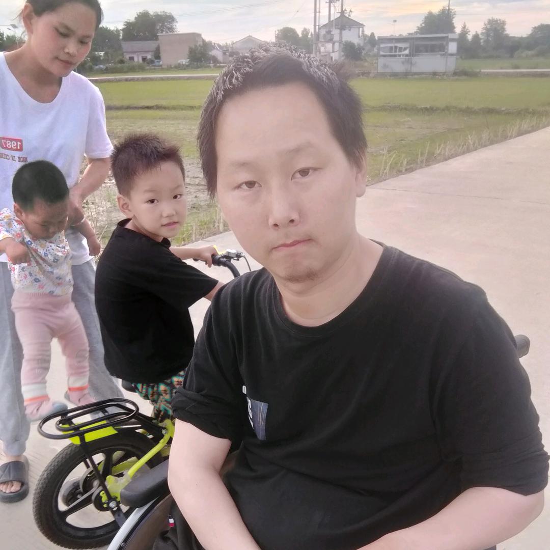 晨芯爸爸要努力