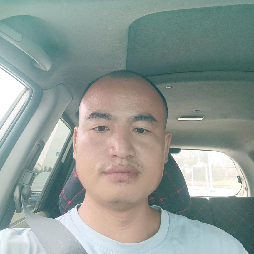 王超（幕墙工程）