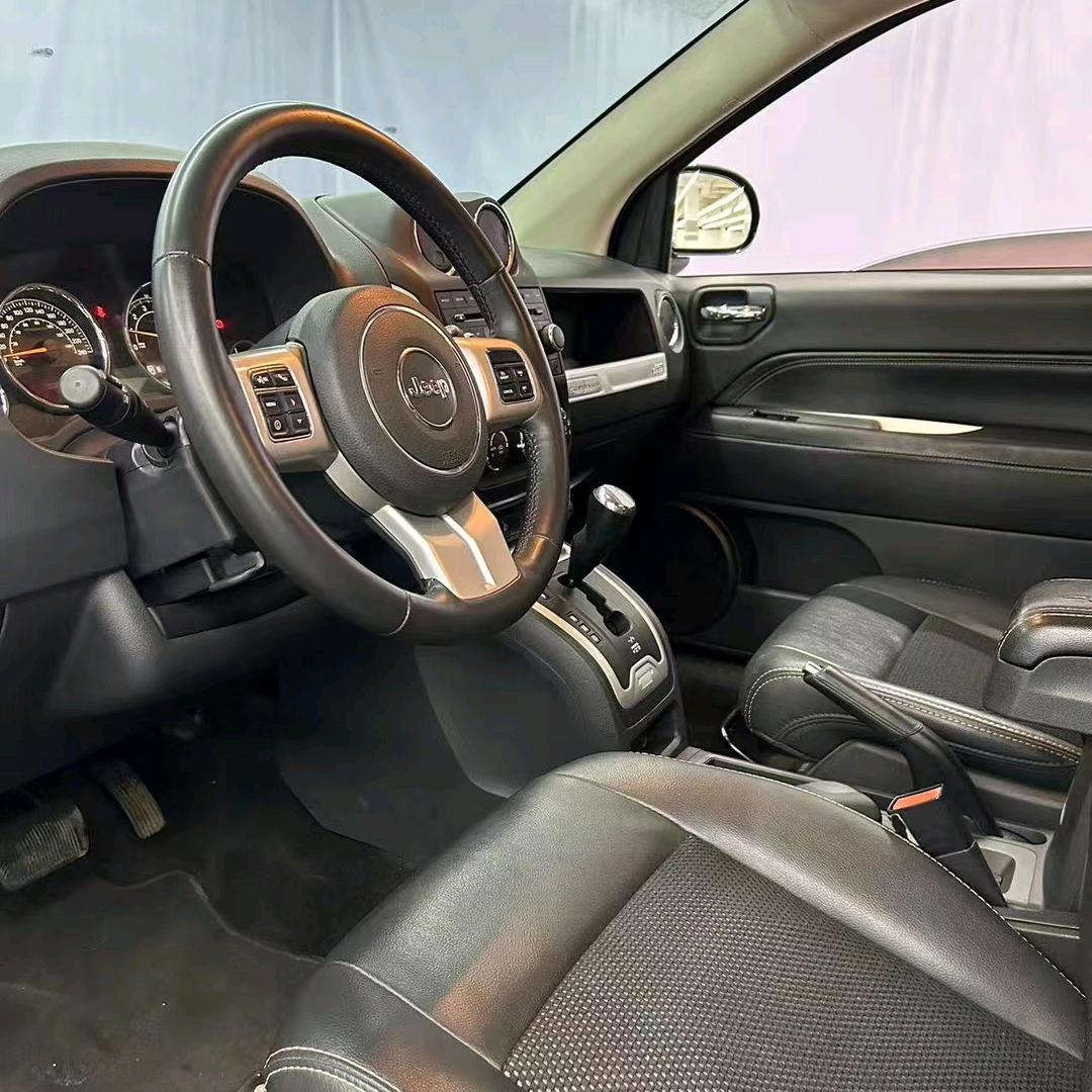 车镇名车（小亮）