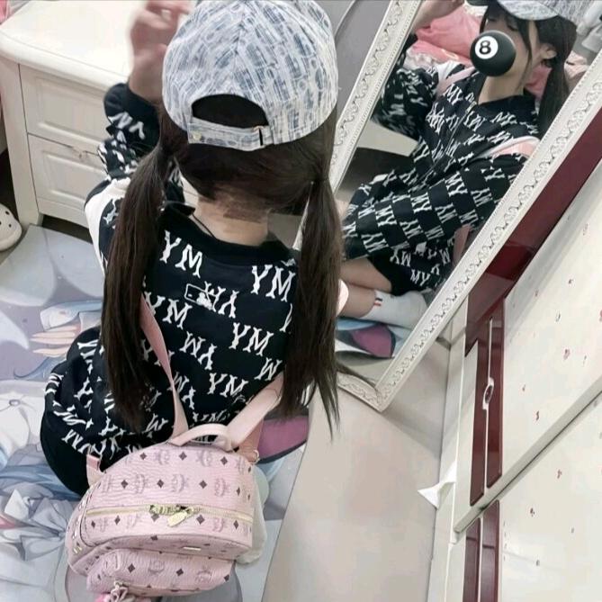 ㅤㅤ  ￰  ㅤㅤㅤ