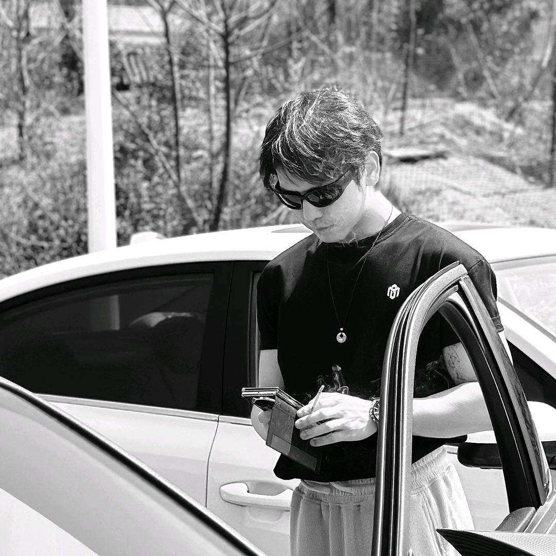 B.W