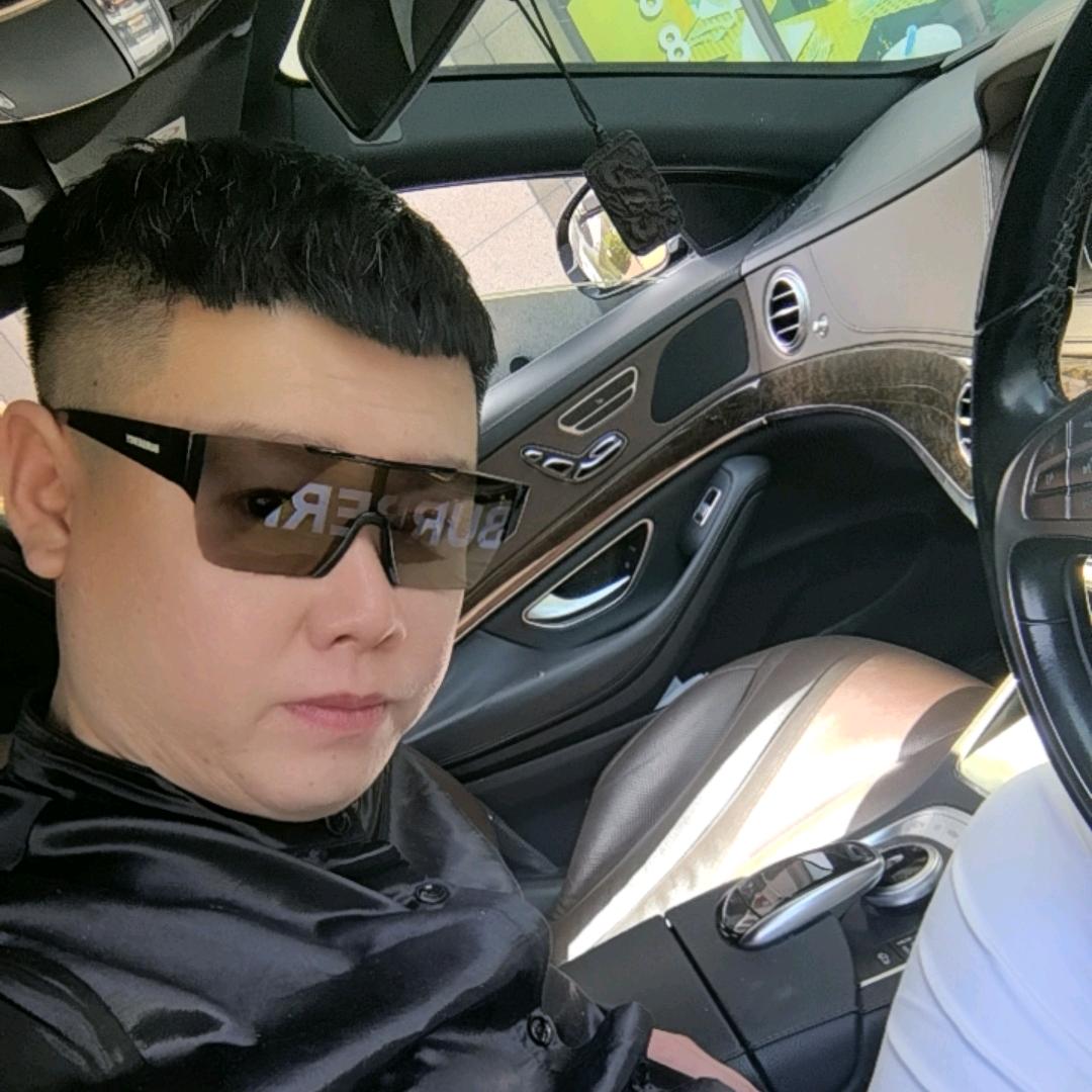 澳门经纪人