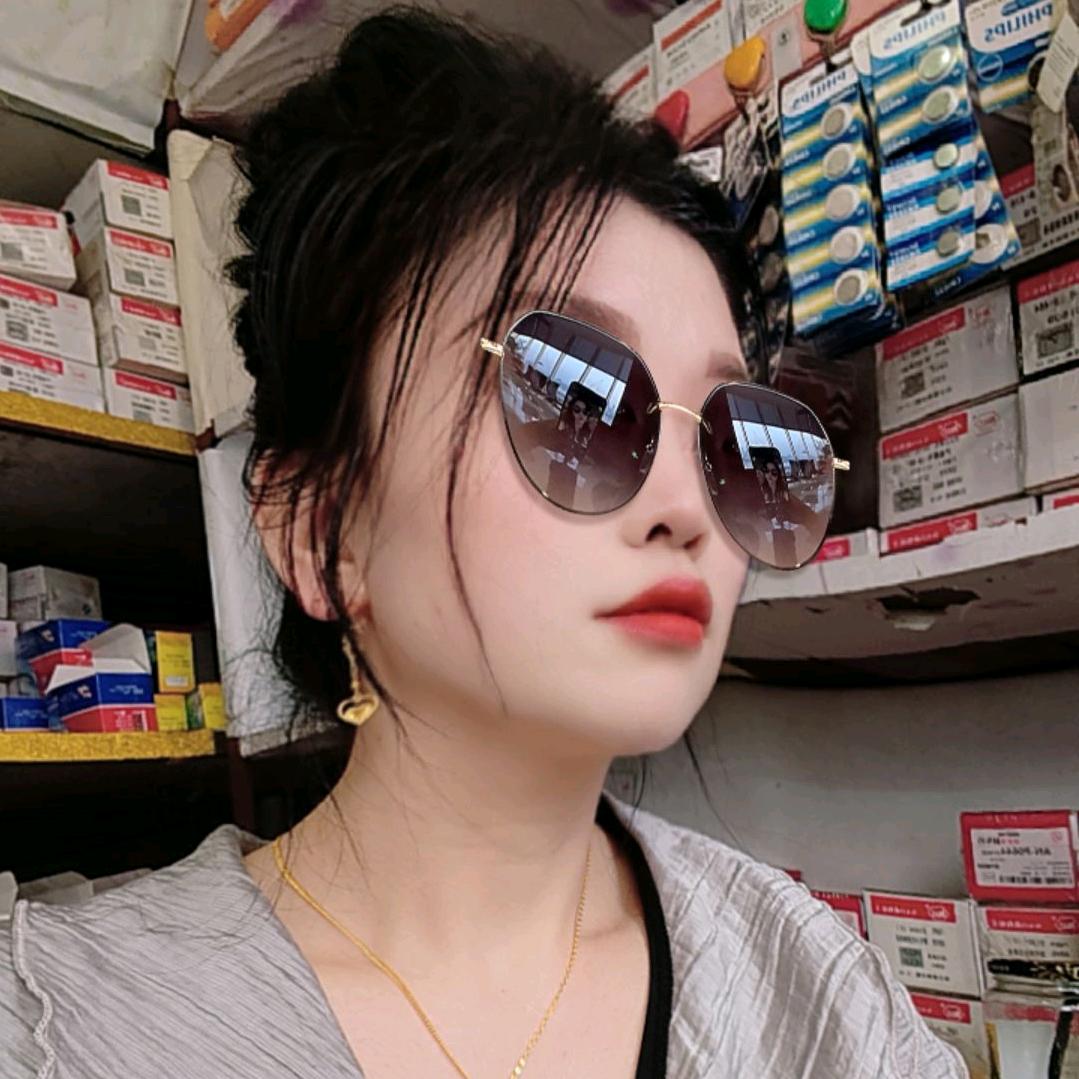 青岛汽配城维修空气减震，4区41