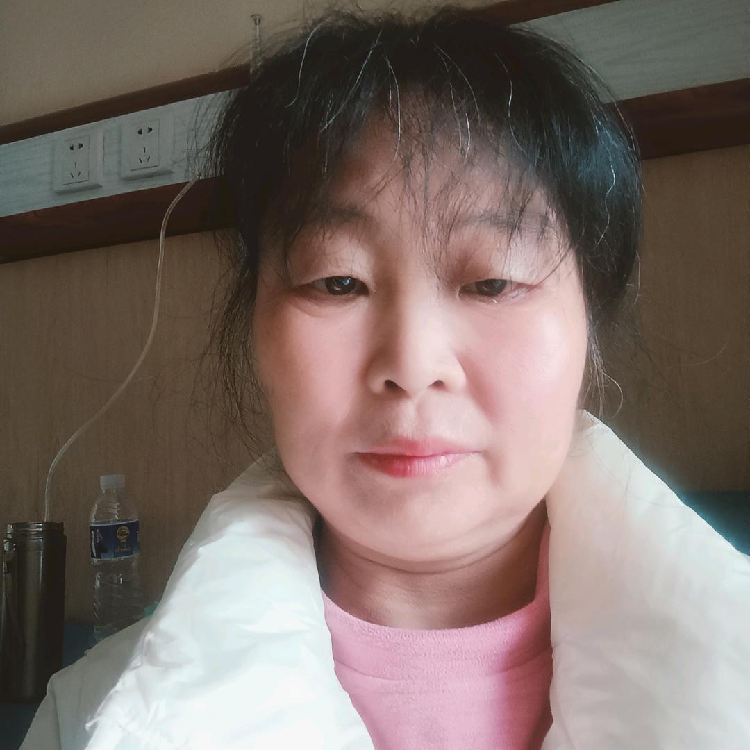 李姐首播准备中（带着微笑和骨髓瘤斗个舞）