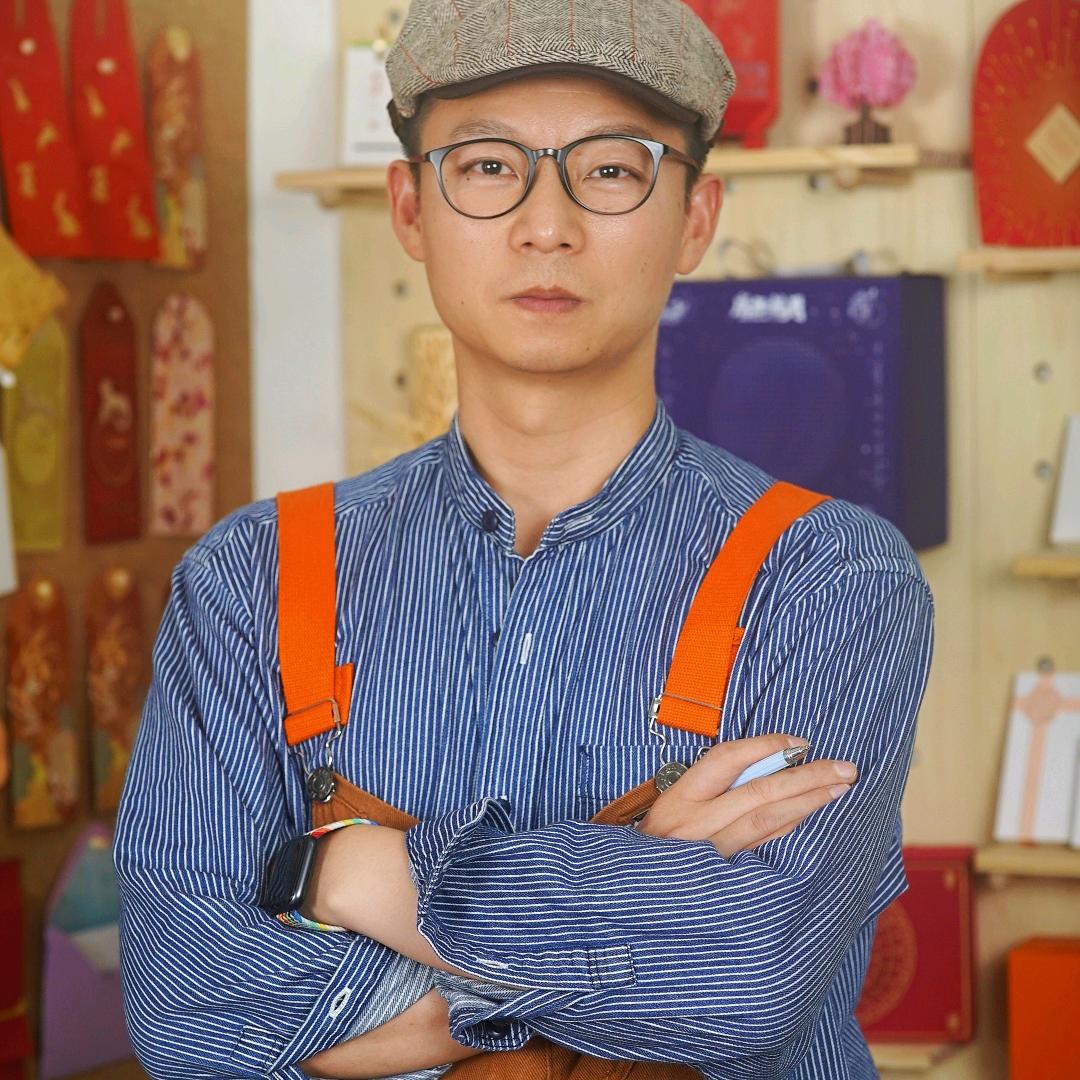 包装老炮亮子厂长
