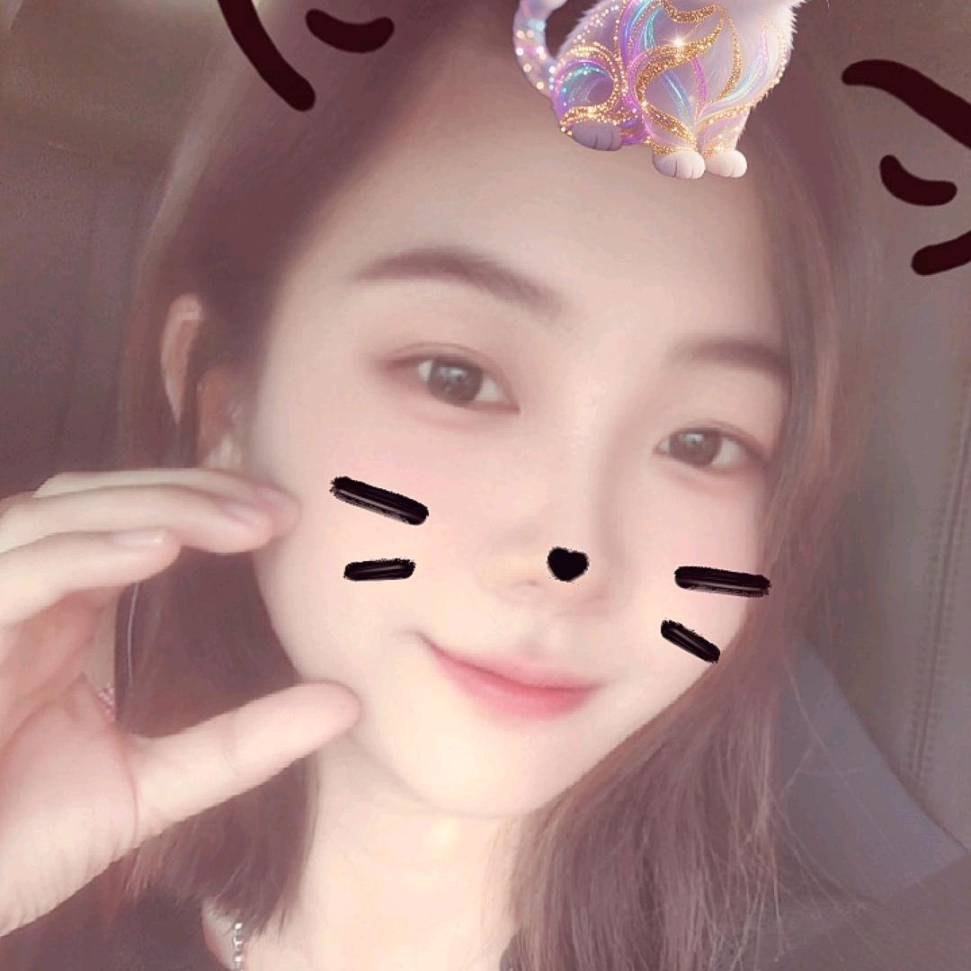 溸溸👄