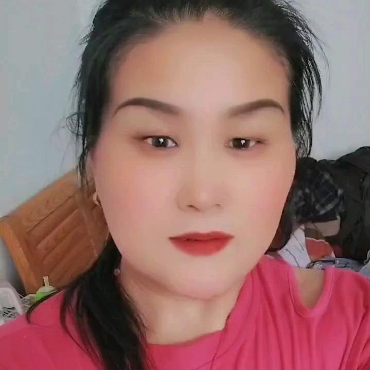 邱彩侠