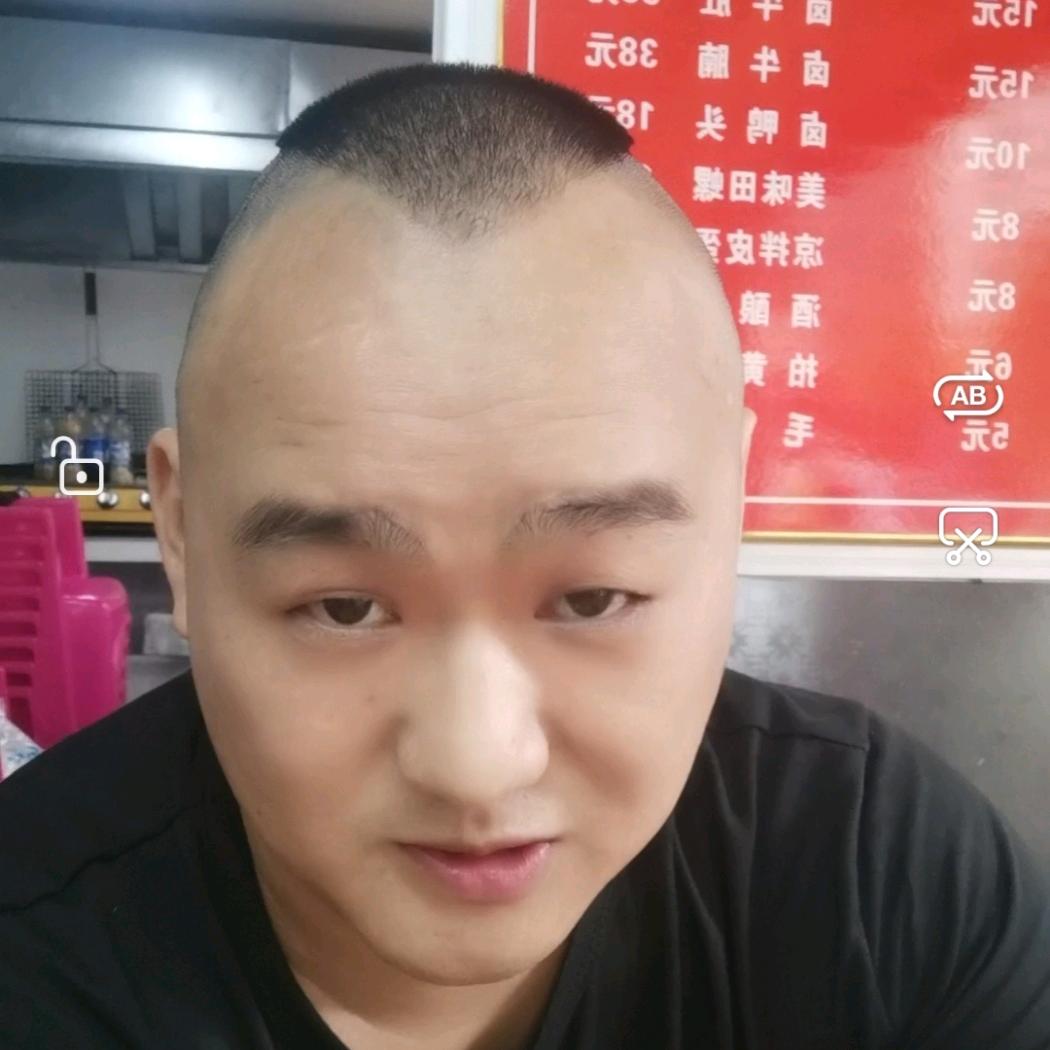周德东