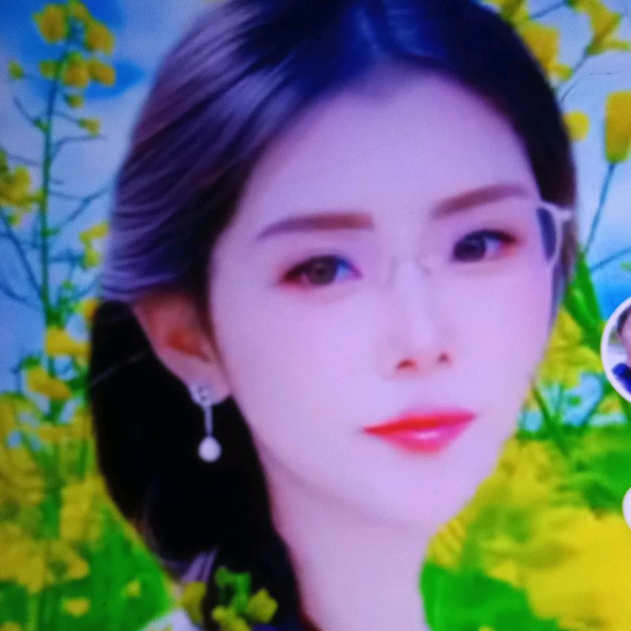 秀姐，，，晚上九点半幵播