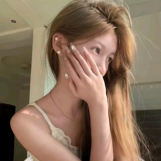 Rong^ 🐾