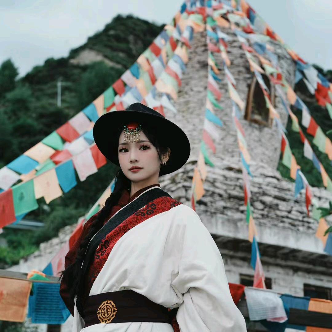 妳吖我头发了🍈