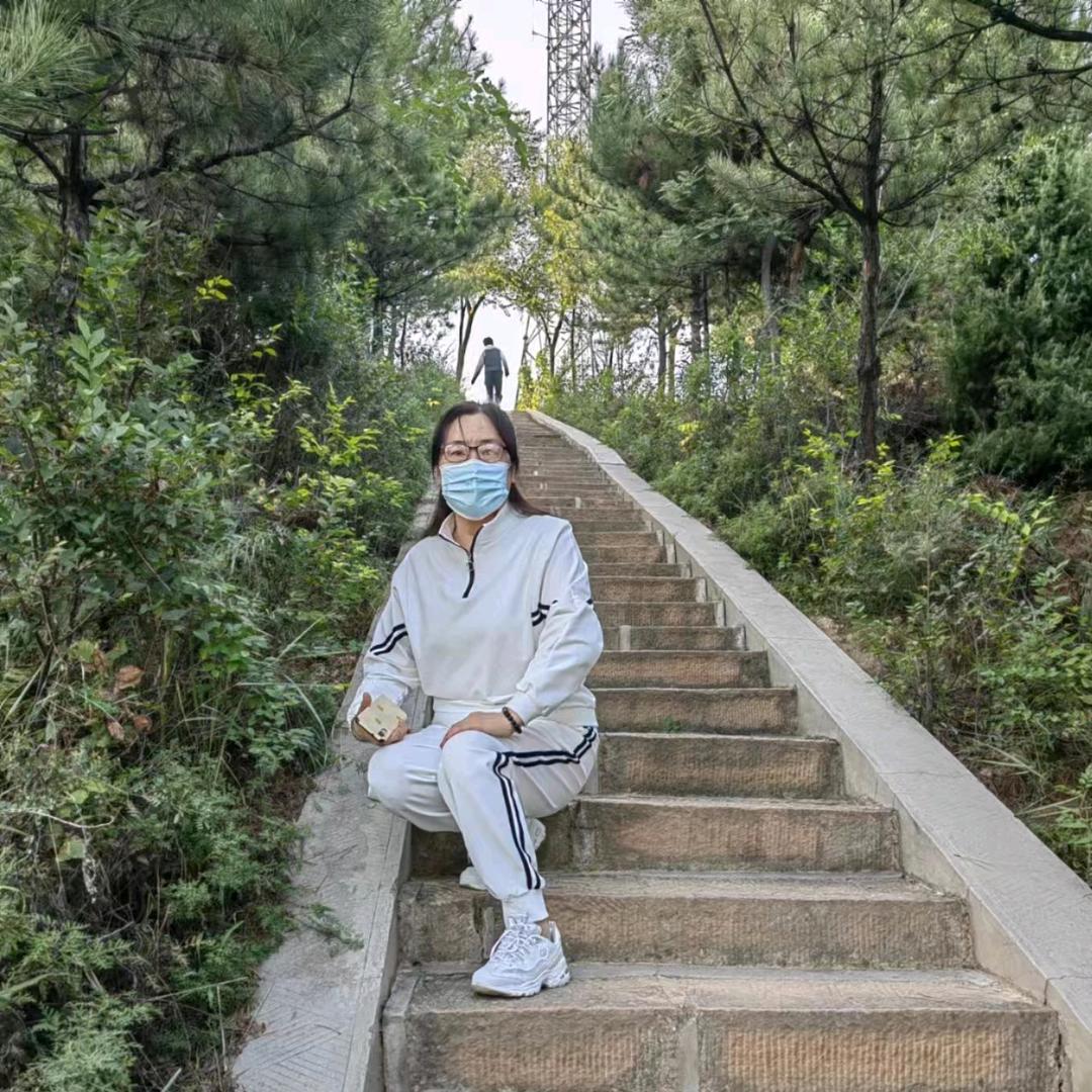 开心果🙏🍎🙏爱唱歌🎧🎤