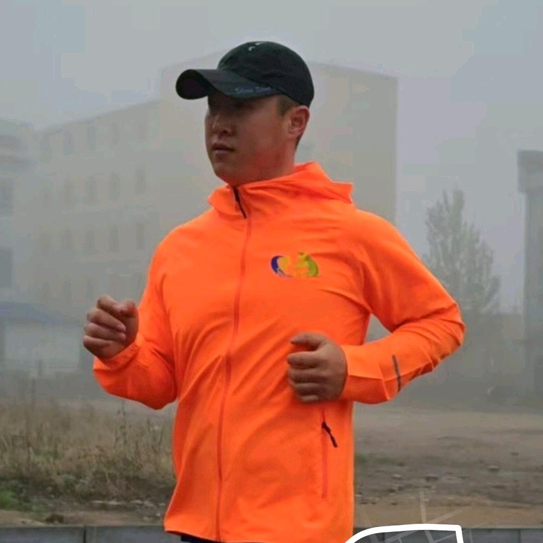 廷(ting)龙