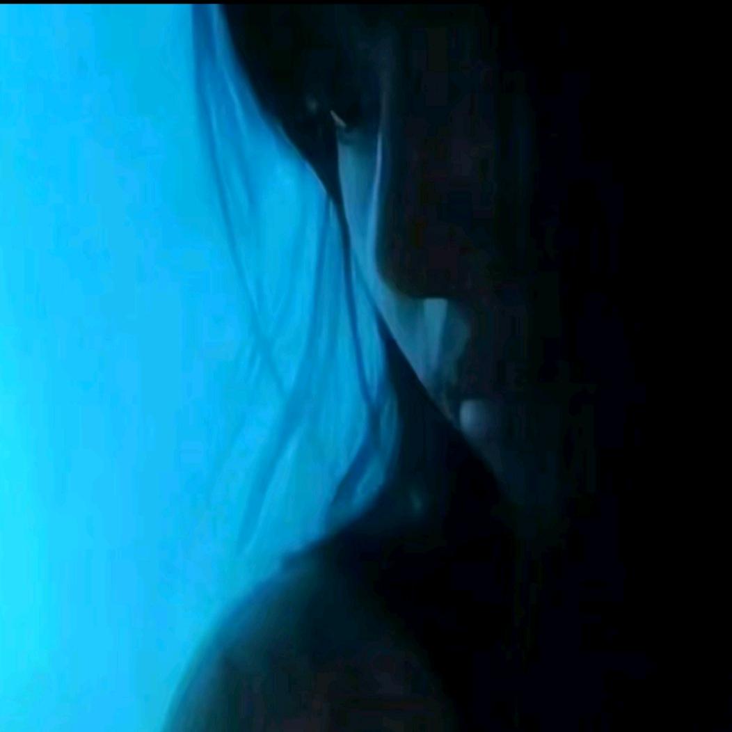曼曼