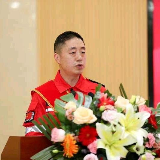 公益人：赵福社会