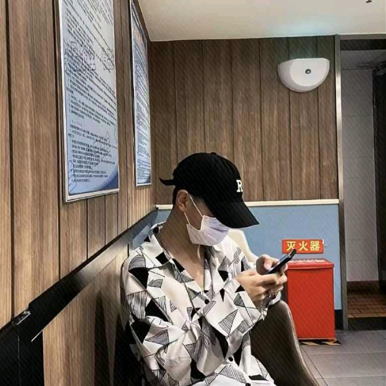 南墟楠K