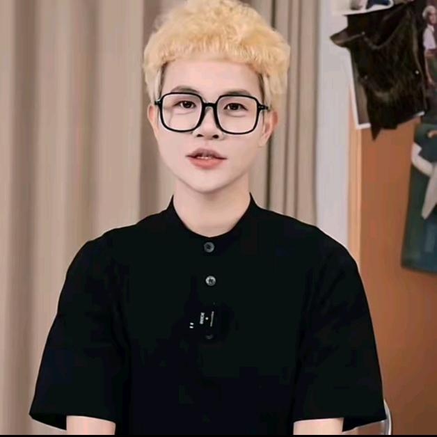 QIAOLA乔拉·穿搭