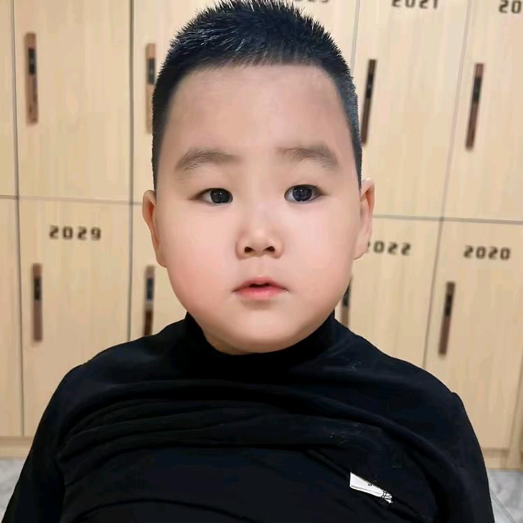 大勋小胖子