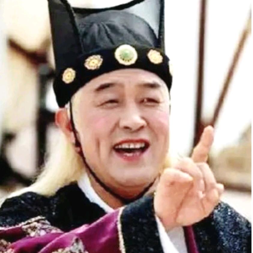 泰尖