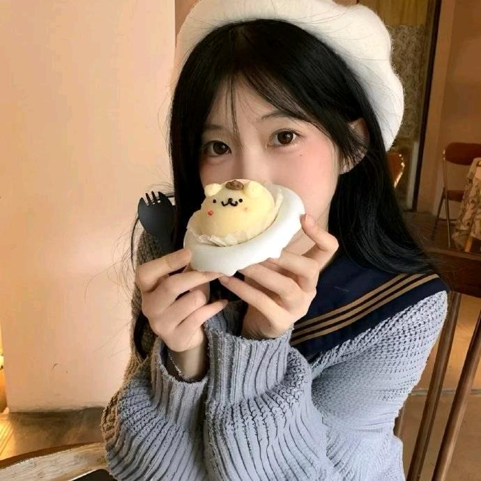 岑莱商贸-运营茹泽宁