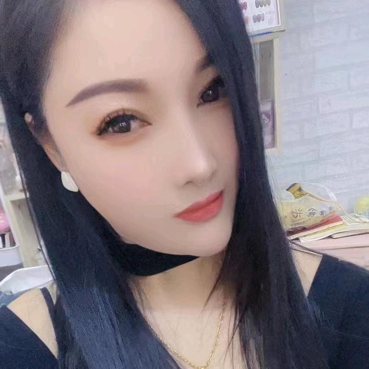 月亮
