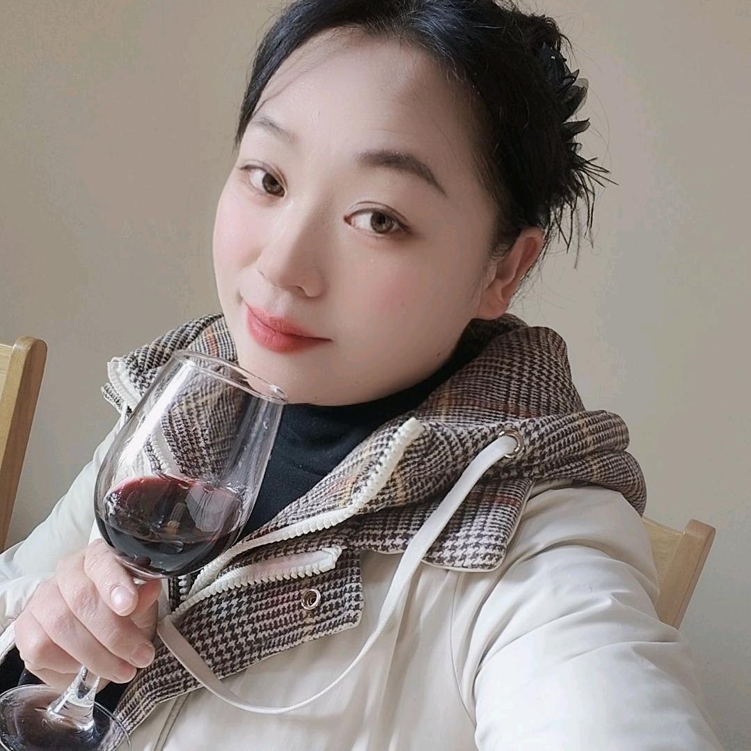 （请大家不要连续点赞谢谢）胖妹