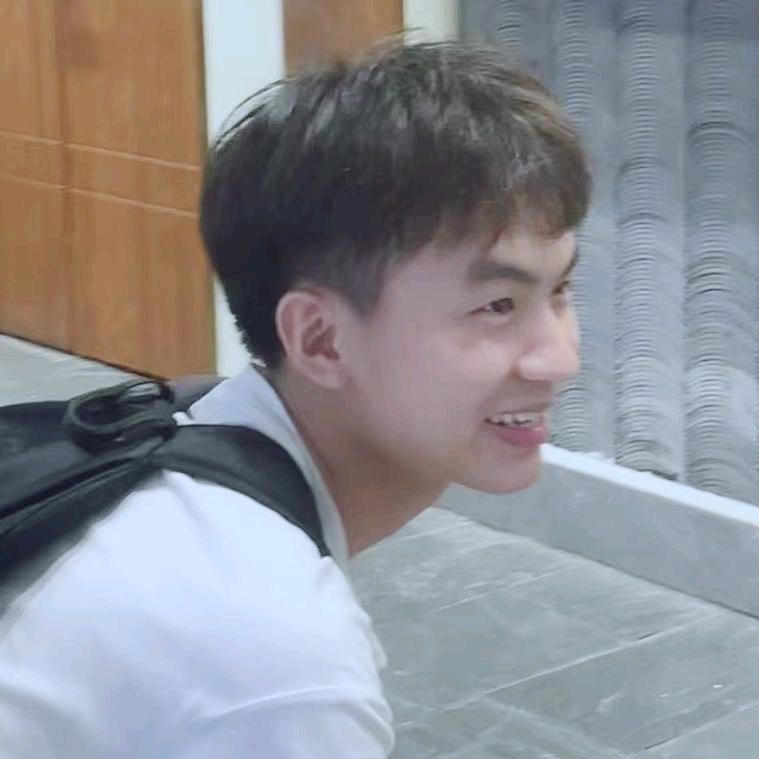 硬件工程师笑笑