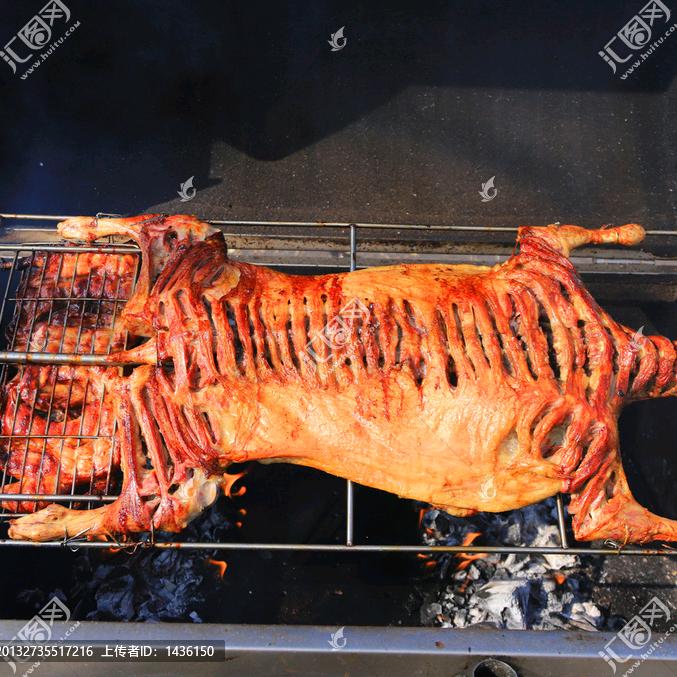 车务海锋流动烤全羊