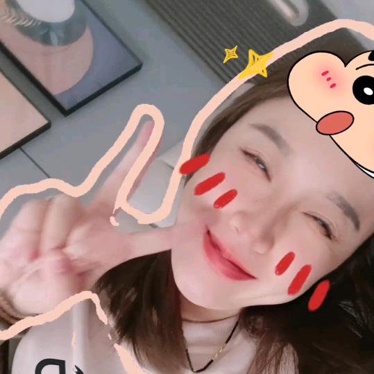 💋       啦啦啦。