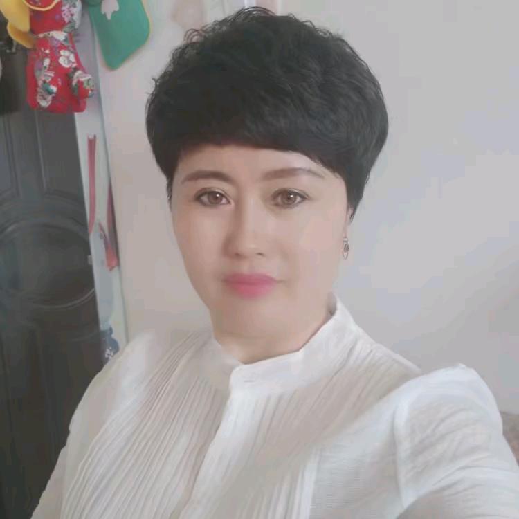 东北凤姐🎤首播筹备中