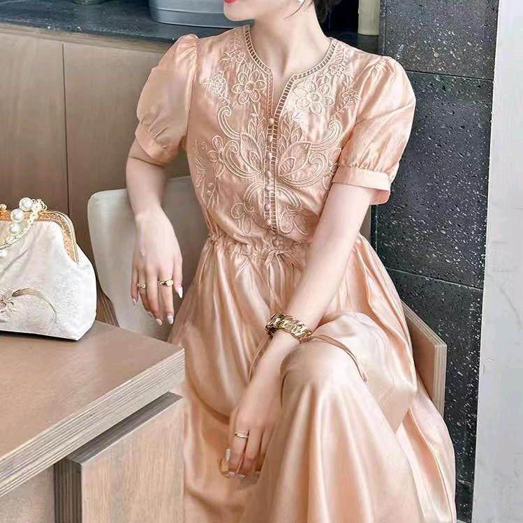 倾城工厂店