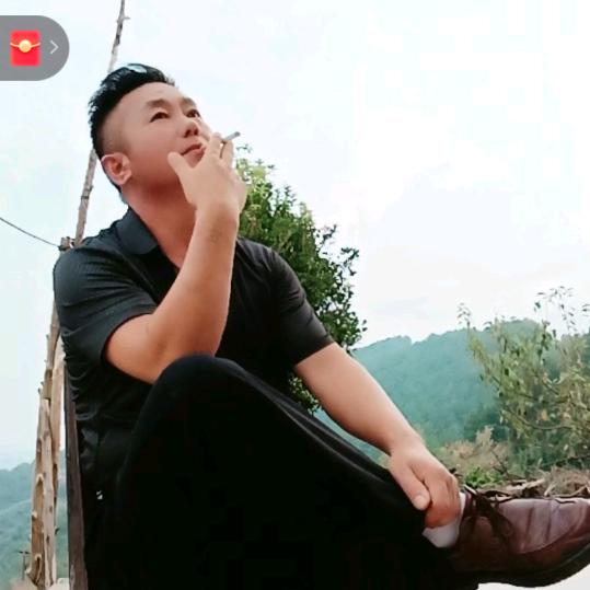 黑色的羽翼