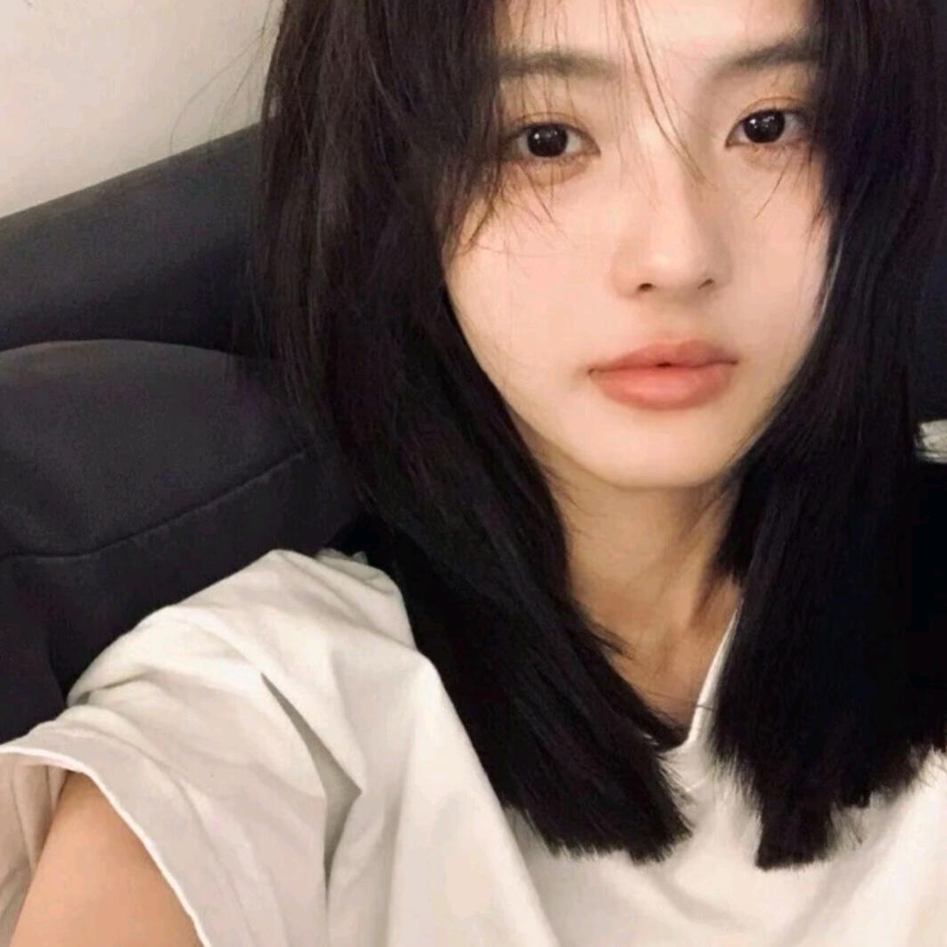桑宝儿头像
