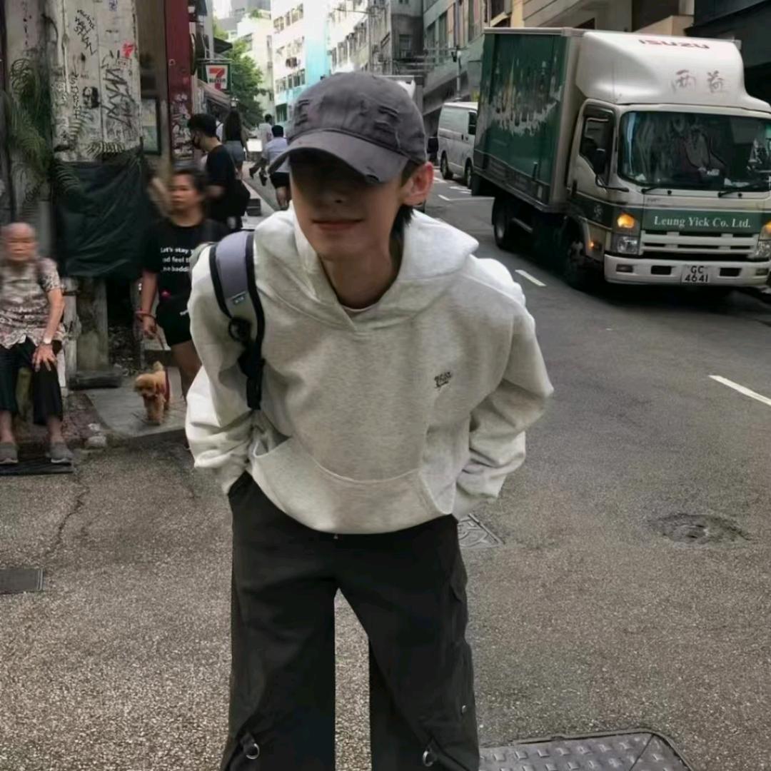 关于欣
