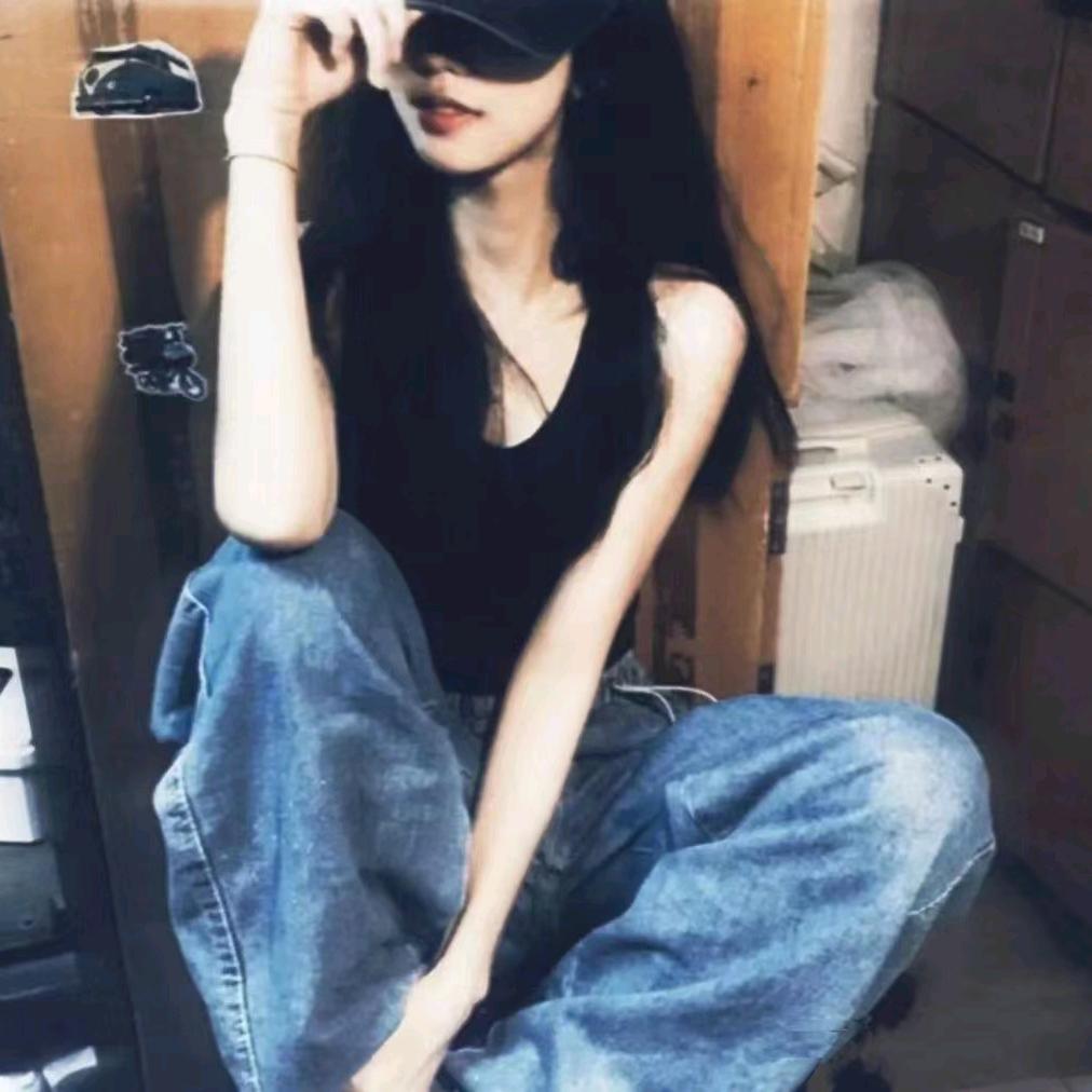 魔鬼鱼牛仔服饰