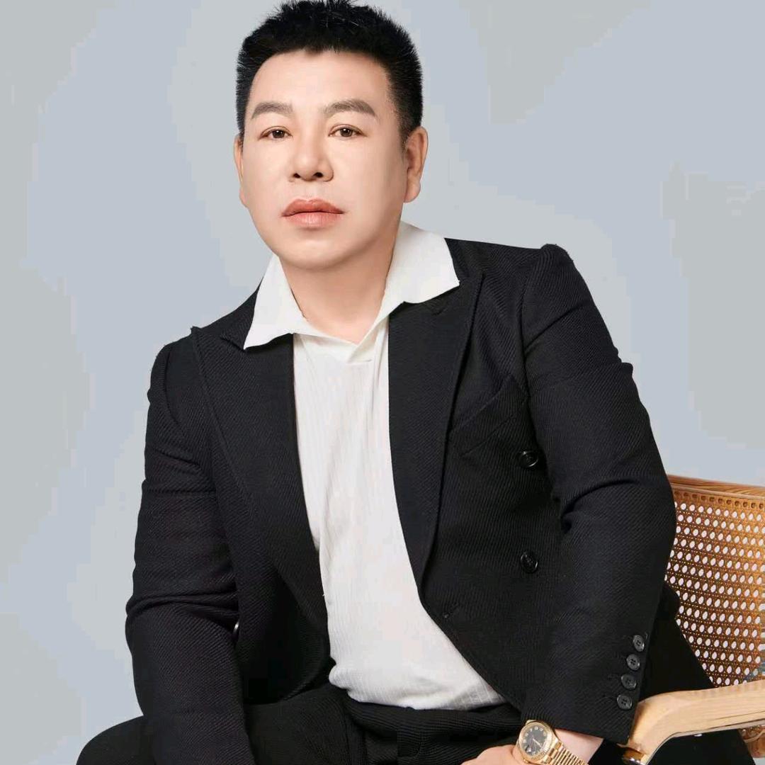 东北🔥大表哥
