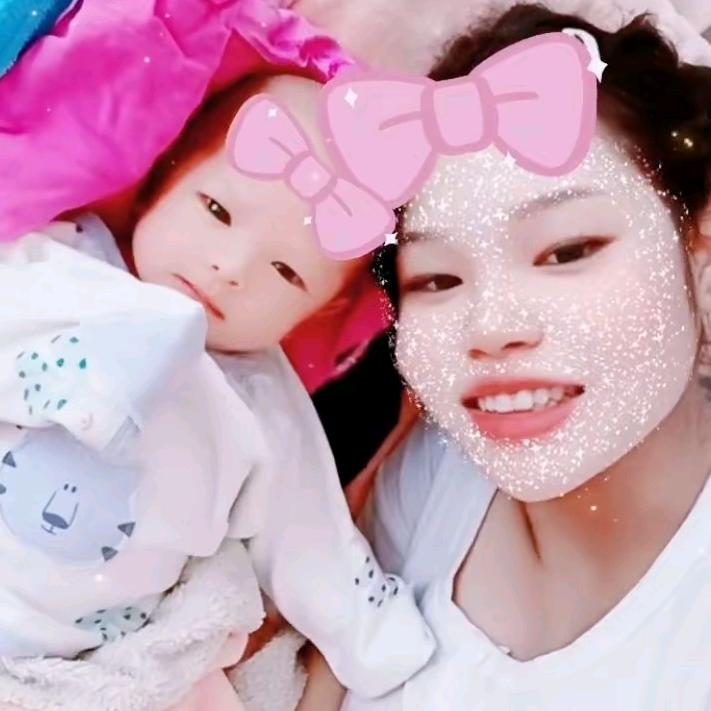 文文嘛嘛👨‍👩‍👦