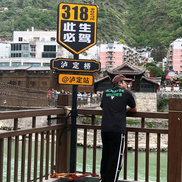 •ี@夜星✨✨💫