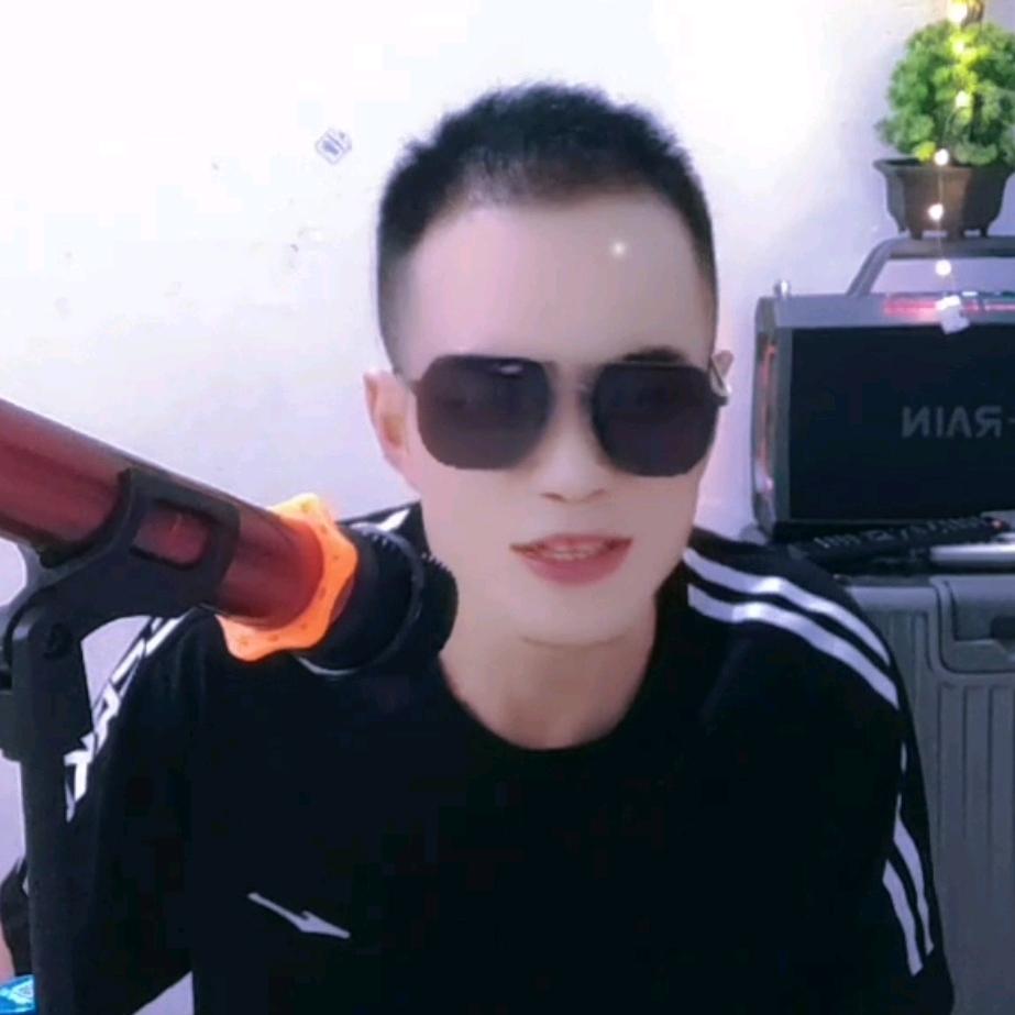丑秀才