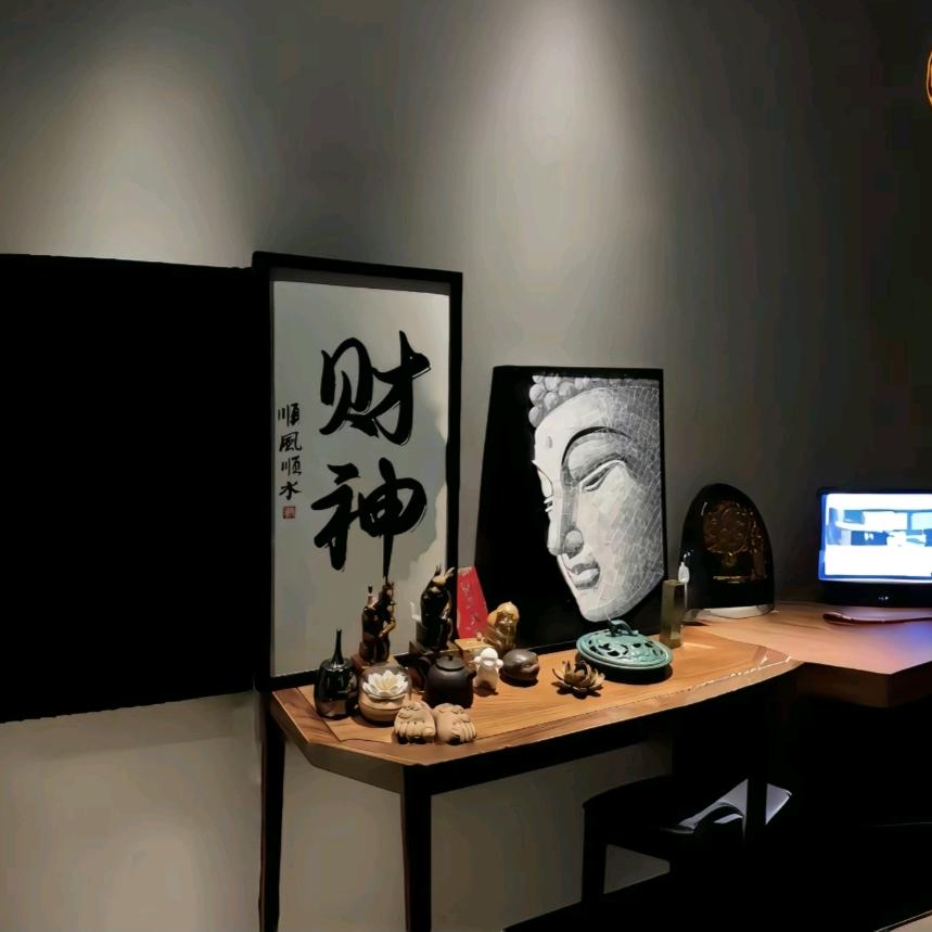 向钱看