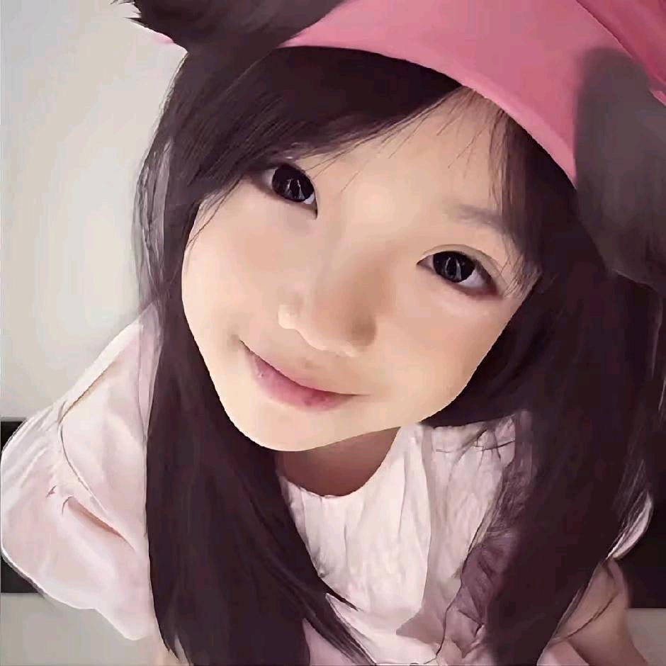小玲.