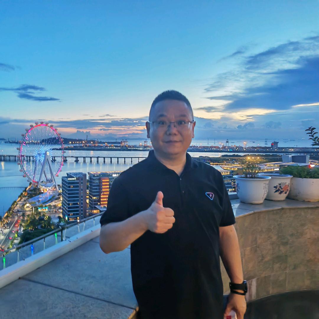 信德昌快递车强哥