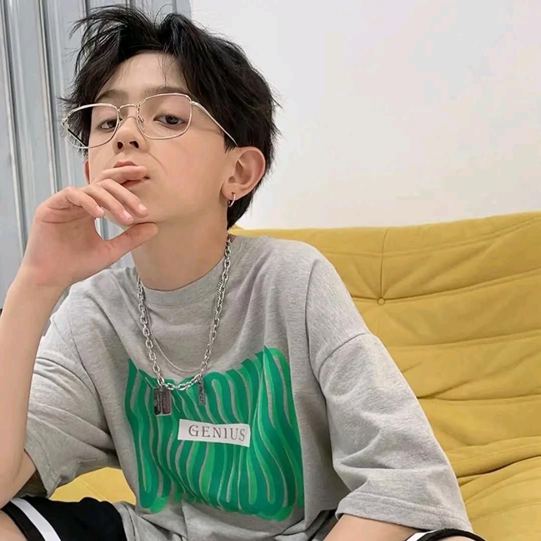 英俊潇洒的帅哥