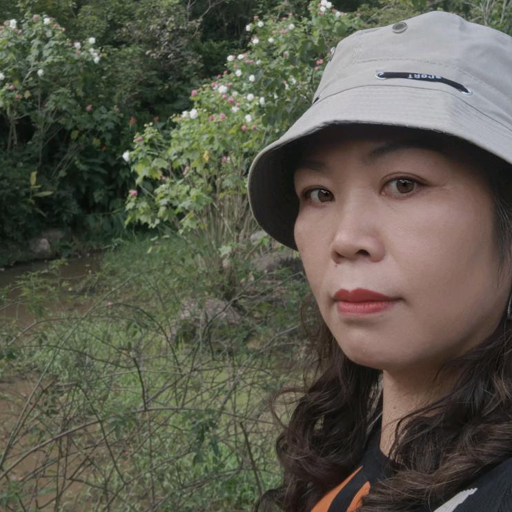 腊梅（罗家幺妹）