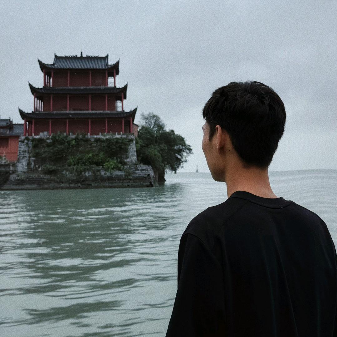 彭彭彭