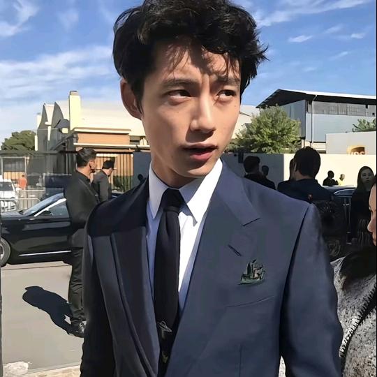 —尔玉