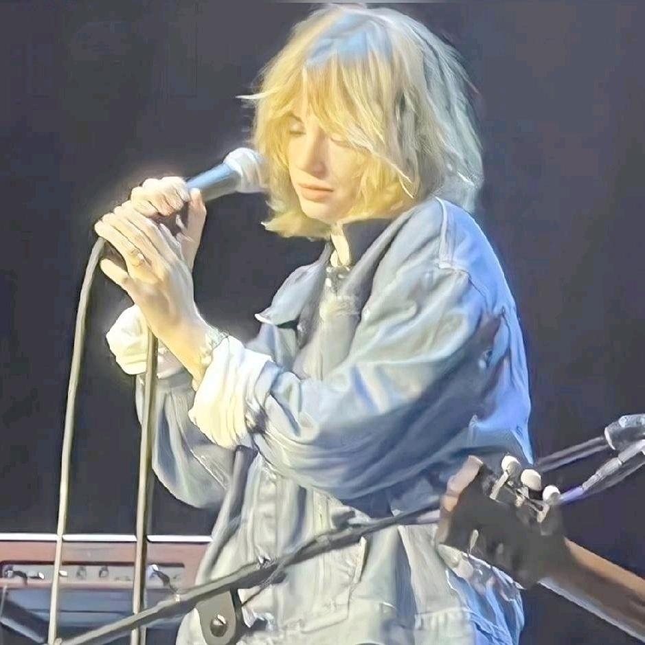 长矛粘屎，戳谁谁死